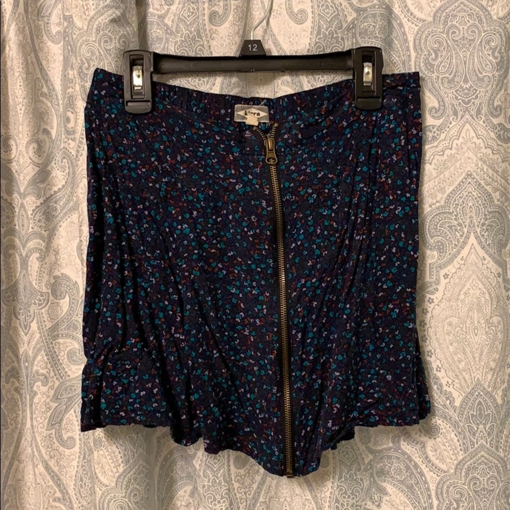 Floral mini skirt